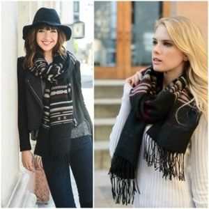 NEW Tribal Print Boho Blanket Scarf Aztec Shawl Black Southwestern Boutique NWT